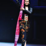 Batik Fashion - Kain Batik Terbakar Anne Avantie