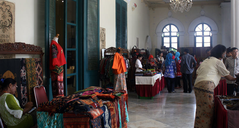 The Beauty of Chinese Art Influence on Batik