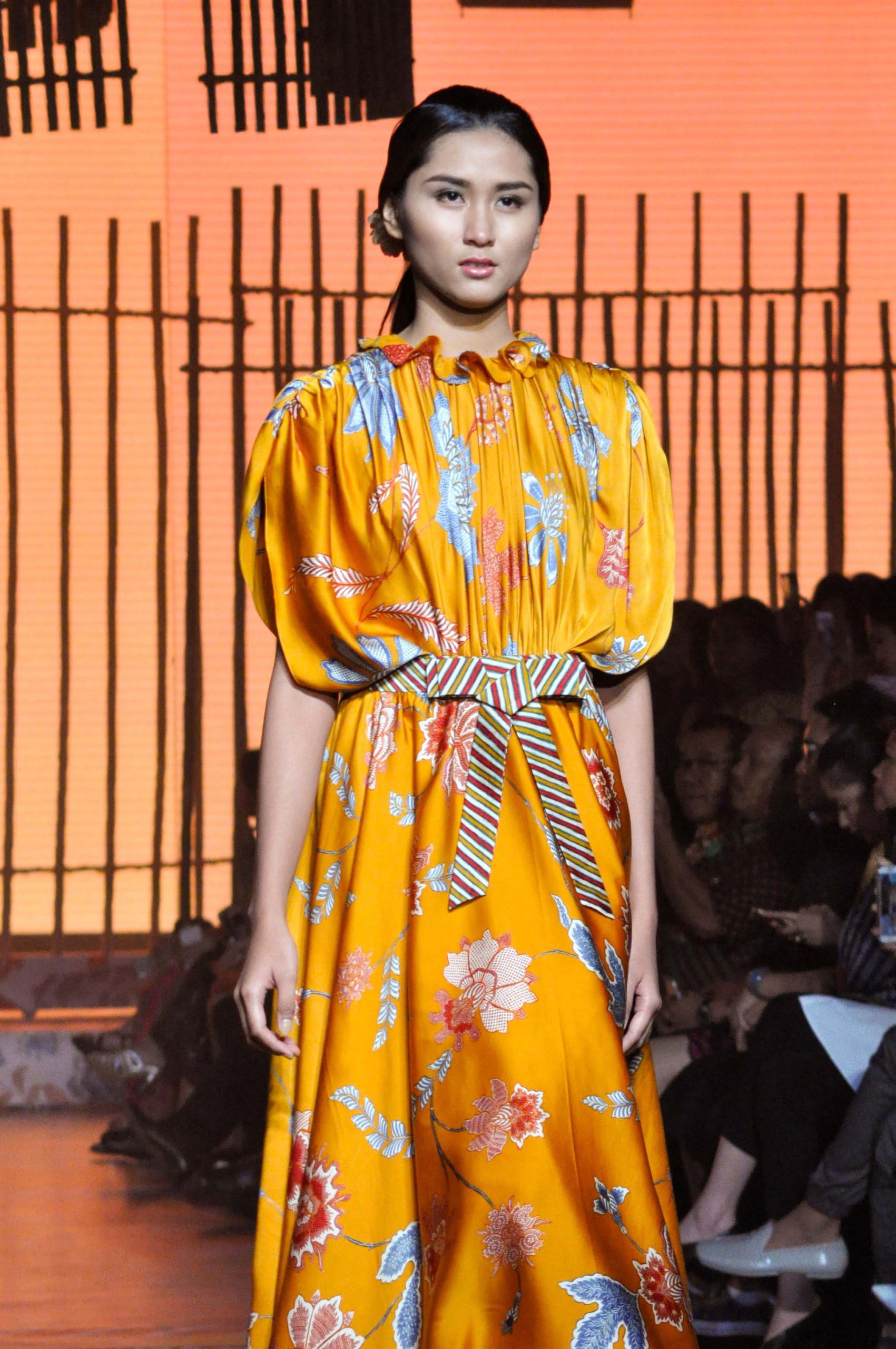 Batik Fashion - Uri-Uri Batik Pekalongan Didi Budiardjo