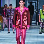Batik Fashion - Kain Batik Terbakar Anne Avantie