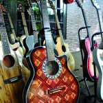 gitar batik mancasan sukoharjo jawa tengah