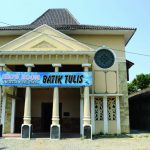 showrom batik tulis lasem jawa tengah