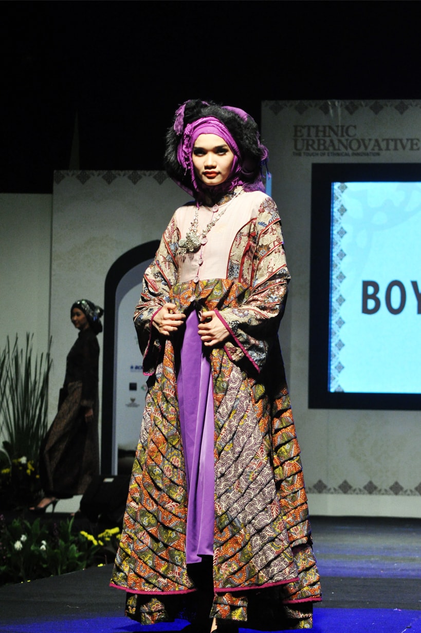 busana batik muslim