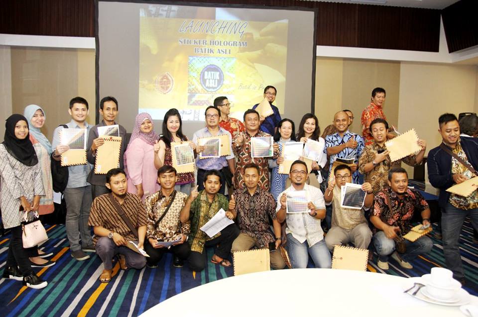 hologram batik asli