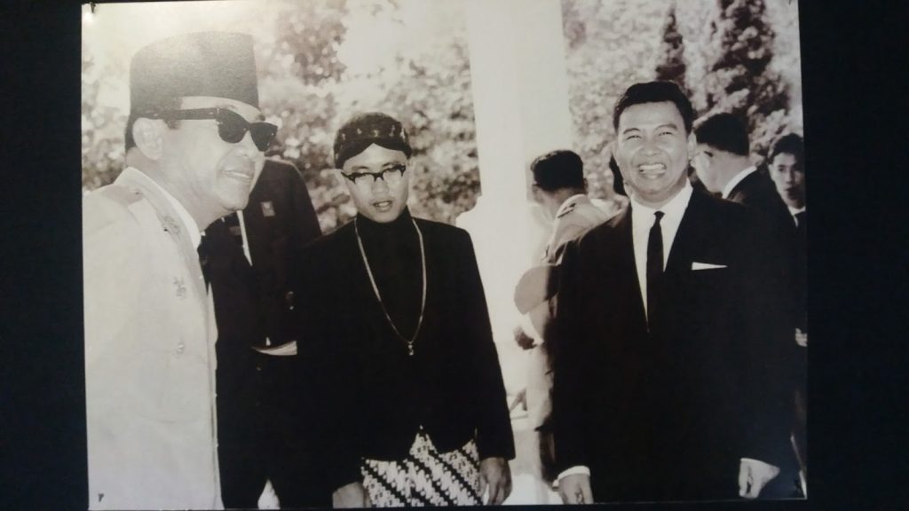 Batik Indonesia Go Tik Swan