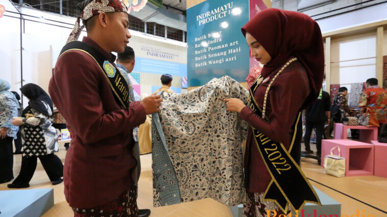 batik complongan khas Indramayu