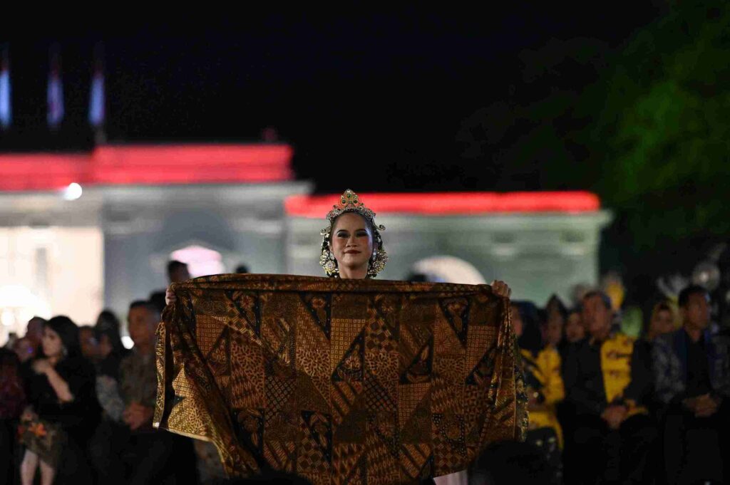 vernakular batik adalah DNA berdasarkan indikasi geografis batik
