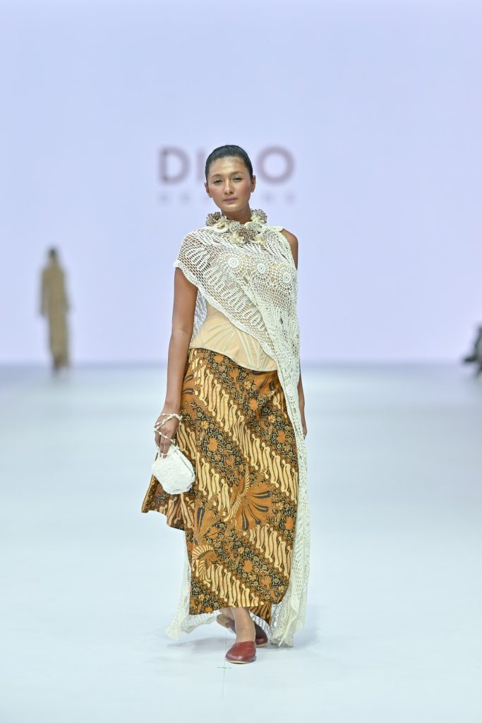 Bride dari kain limbah produksi Digo Design