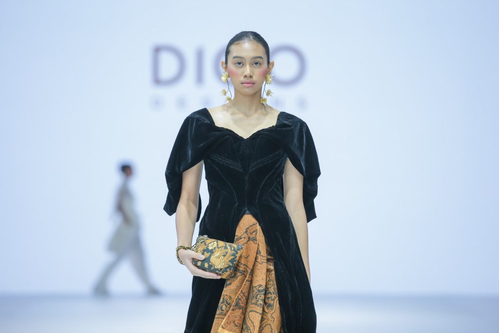 Bride dari kain limbah produksi Digo Design