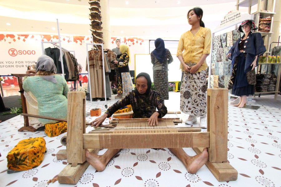ATBM sumber dari nama gedog pada Batik Gedog khas Tuban