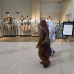 BATIK CIWARINGIN CIREBONAN DI LOBI ASTON CIREBON