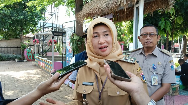 Wakil Walikota Jakarta Timur Iin Mutmainnah