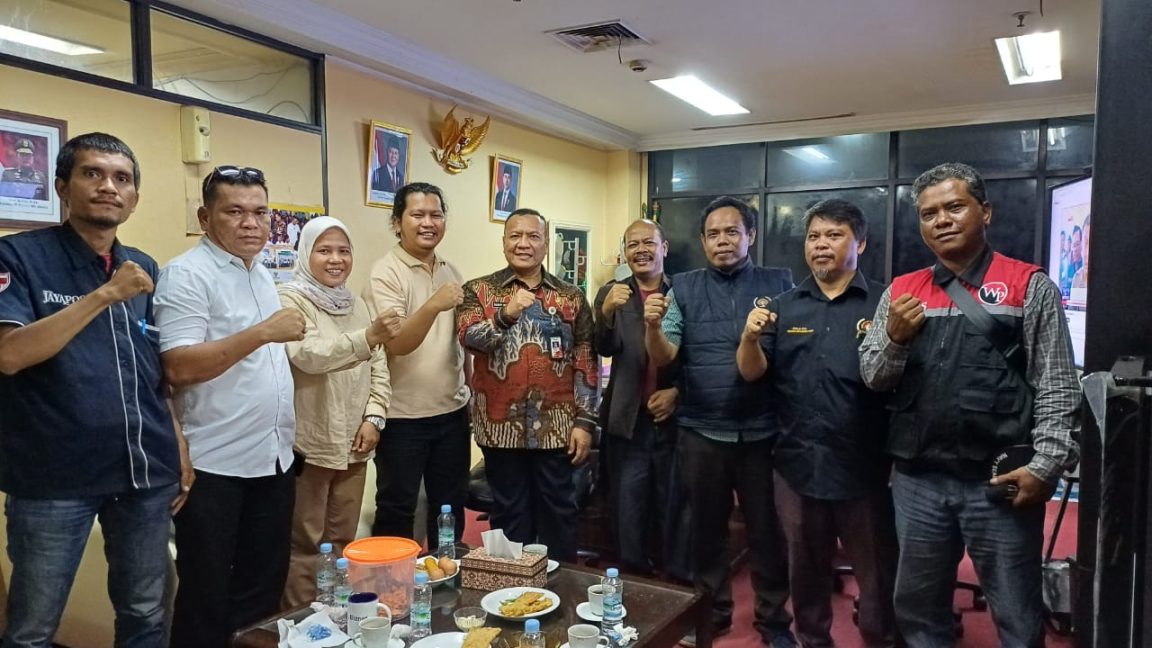 Pokja PWI Walikota Jakarta Timur Sambangi Kantor Satpol PP Jakarta Timur