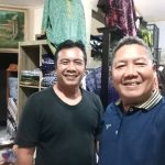 Di Banyuwangi, ia membuat brand usahanya, Godho Batik Banyuwangi. Keahliannya sebagai seniman lukis tercurah di batik buatannya.