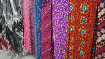 Batik Bengkulu Khas Kaligrafi dan Flora
