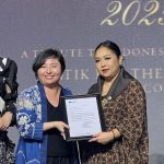 Era Soekamto terima penghargaan UNESCO