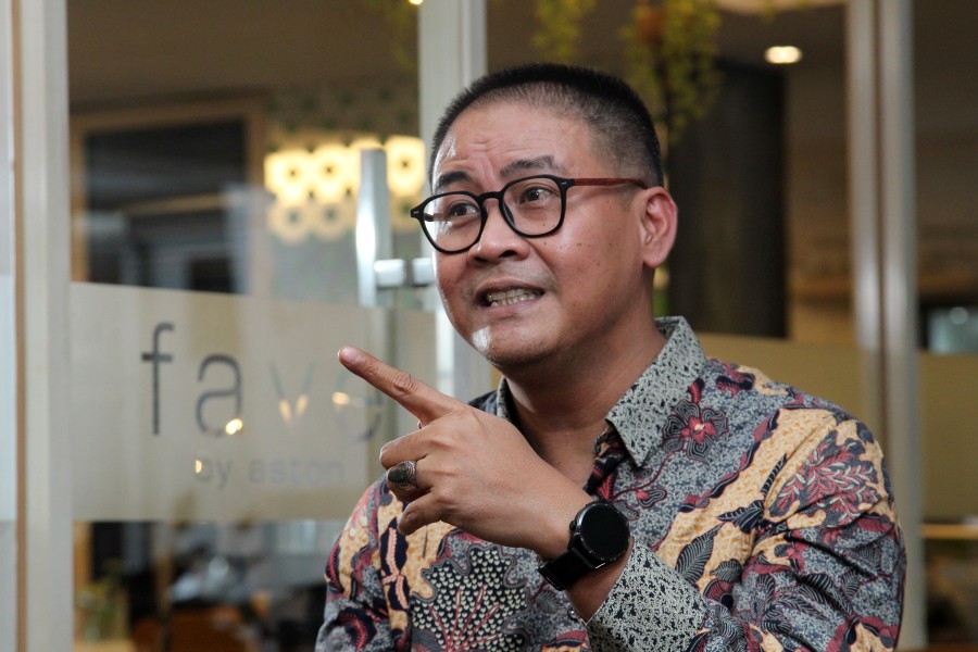 General Manager Fave Hotel Gatot Subroto, Nyoman Iswara, bicara batik, bajaj, dan boardroom.
