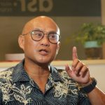 Kisah inspiratif GM Harris Hotel Bekasi dari dunia purchasing ke kepemimpinan hotel, mengusung etos kerja keras, adaptif, dan filosofi batik.