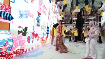 Gelar Batik Nusantara 2025 soroti Batik Merawit Cirebon dan libatkan Gen Z lewat pameran interaktif, fun run, hingga parade busana kontemporer.
