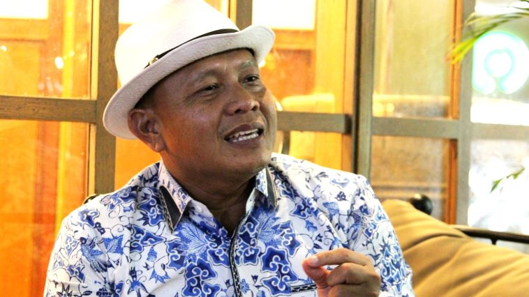 Batik Failasuf hadirkan batik eksklusif dengan teknik canting 0—warisan langka, simbol ketekunan, dan karya seni bernilai investasi tinggi.