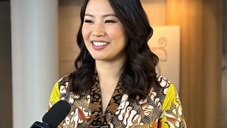 #BatikBersuara: 100 pengguna batik bersuara dukung perajin lokal. Batik bukan sekadar busana, tapi gerakan budaya yang hidup dan bermakna.