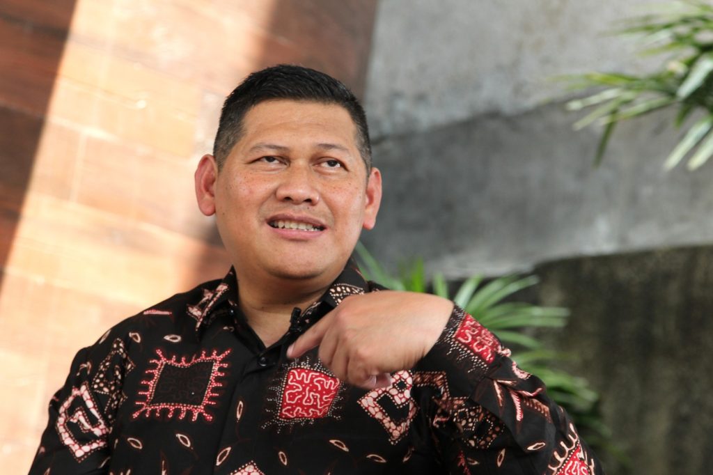 dr. Darajat,Sp.THT-KL