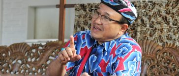 Manajemen produksi batik ala Batik Komar: mengukur kapasitas, menjaga etika, dan menepati janji agar batik tetap unik dan berkelanjutan.