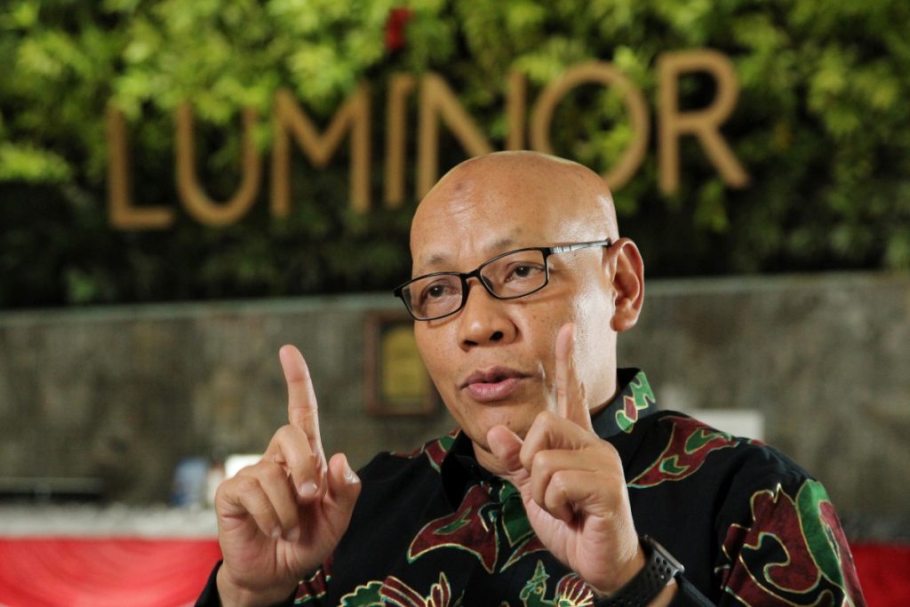 Ireng Maulana CHA menjalani kepemimpinan berfilosofi batik, dan sinergi budaya lokal dalam industri perhotelan modern.