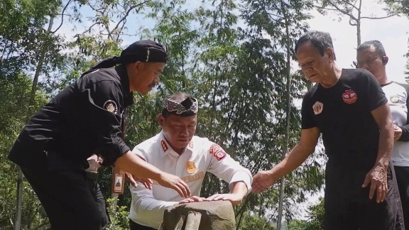 TPamobvit Polda Jabar kunjungi Situs Gunung Padang di Cianjur, tekankan pelestarian budaya, keamanan wisata, dan dialog dengan juru kunci.