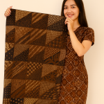 Batik Jawa Tambal Pamiluto: simbol kesabaran, penyembuhan, dan pesona batin. Harmoni dalam keberagaman yang relevan hingga kini.