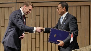 Belanda kembalikan Koleksi Dubois ke Indonesia. Fosil Homo erectus dari Trinil ini jadi simbol diplomasi budaya dan pemulihan kedaulatan.