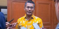 Kemenperin tegaskan impor TPT kini lebih selektif dan transparan. PDB tekstil tumbuh 4% di awal 2025, jadi harapan baru industri nasional.