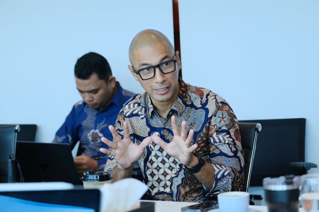 Menteri Ekonomi Kreatif dukung LMKN perkuat tata kelola royalti musik berbasis digital, pastikan kesejahteraan pemilik hak musik Indonesia.