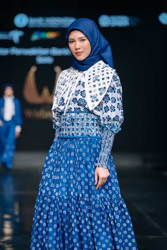 Batik Widayati hadirkan “Kun Anta, Blossom As You Are”, koleksi batik alami yang rayakan keanggunan dan ketangguhan perempuan.