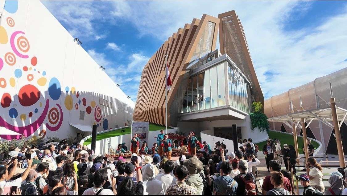 Kagama Karawitan tampil memukau di Osaka Expo 2025, memperkenalkan keindahan gamelan Jawa dan memperkuat citra budaya Indonesia di dunia.