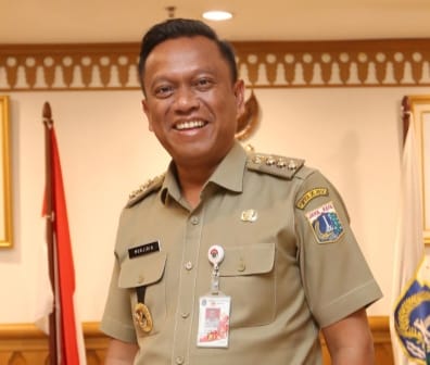 Walikota Munjirin raih Jakarta Youth Award 2025 atas dedikasi dan kepemimpinan dalam membangun Jakarta Timur yang maju dan inklusif.