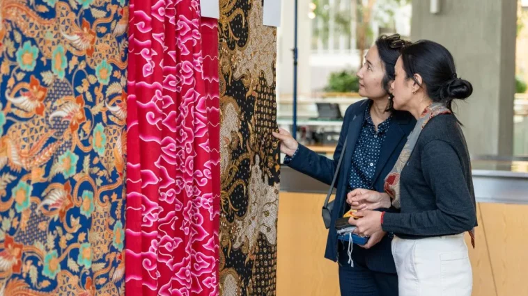 KBRI Washington rayakan Hari Batik Nasional di Bank Dunia, perkuat diplomasi budaya dan pengakuan global terhadap batik Indonesia.