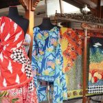 Inovasi batik UK Maranatha menghadirkan batik digital, batik naskah kuno, dan batik bersuara yang memperbarui tradisi dengan sains modern.