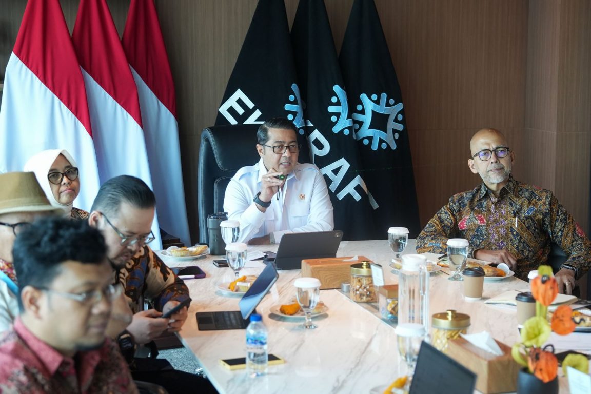 Indonesia orkestrasi ekonomi kreatif sebagai “tambang emas baru”, dorong diplomasi global dan persiapan WCCE 2026 jadi pusat inovasi kreatif.