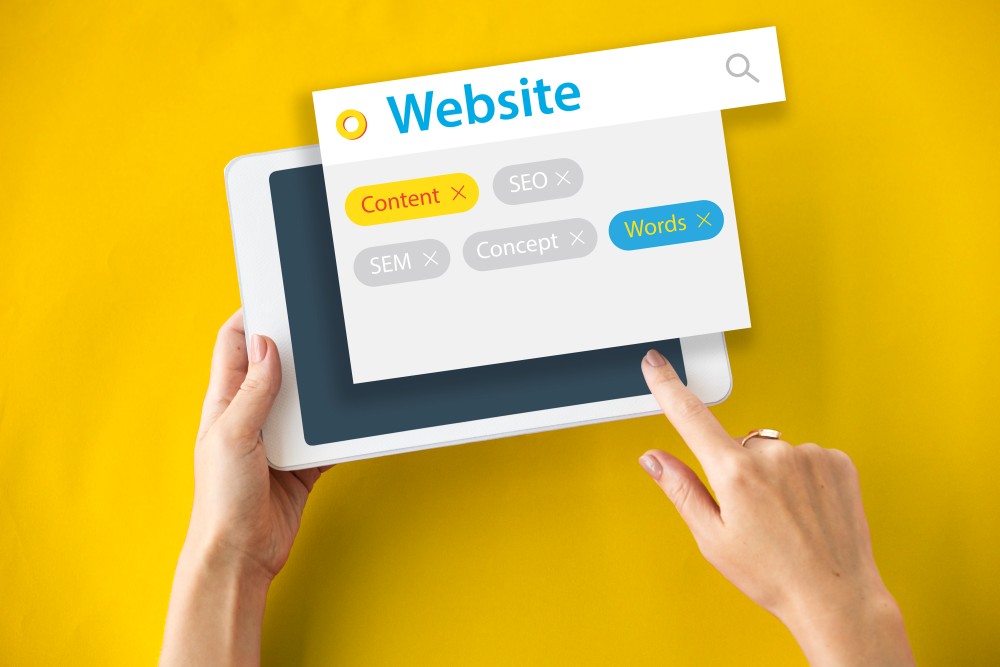 Microsite adalah halaman khusus dalam ekosistem digital yang fokus pada kampanye atau brand batik. Pelajari manfaat dan strateginya.