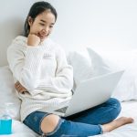 Indonesia punya 224 juta pengguna internet. Target 0,1% saja sudah 224 ribu calon pembeli. Jejak digital adalah strategi masa depan.