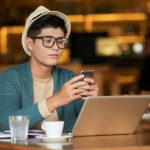 Pengguna internet cari produk lewat long-tail search, mobile micro-moments, review, visual, dan perbandingan omni-channel.