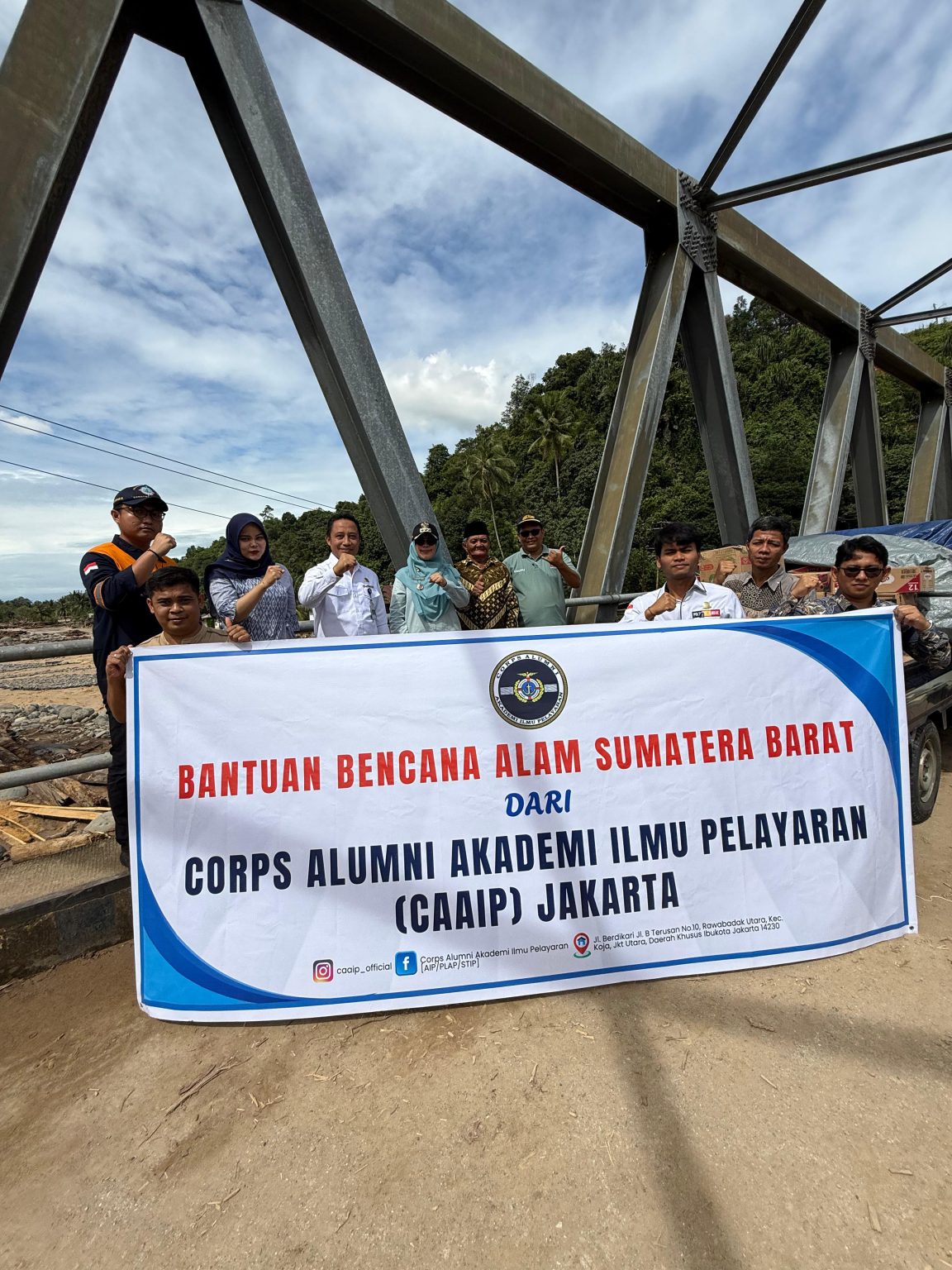 CAAIP menyalurkan bantuan sosial korban banjir di Sumatera, menjangkau Sumbar, Aceh Singkil, dan Tapanuli sebagai wujud solidaritas alumni.
