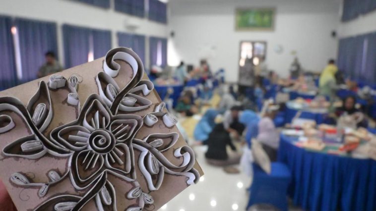 Inovasi terus mengalir di industri batik nasional!