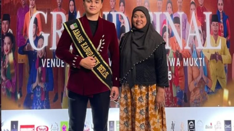 Kisah Runi membangun Telaga Batik Bekasi dari pelatihan UMKM, memberdayakan warga, dan merajut identitas batik lokal.