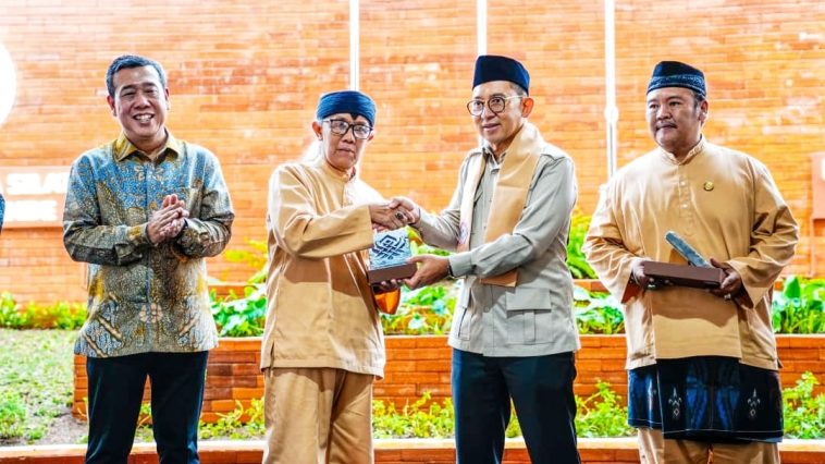 Padepokan Silat Cimande diresmikan di Bogor, dorong pelestarian pencak silat serta penguatan ekonomi dan wisata budaya rakyat.