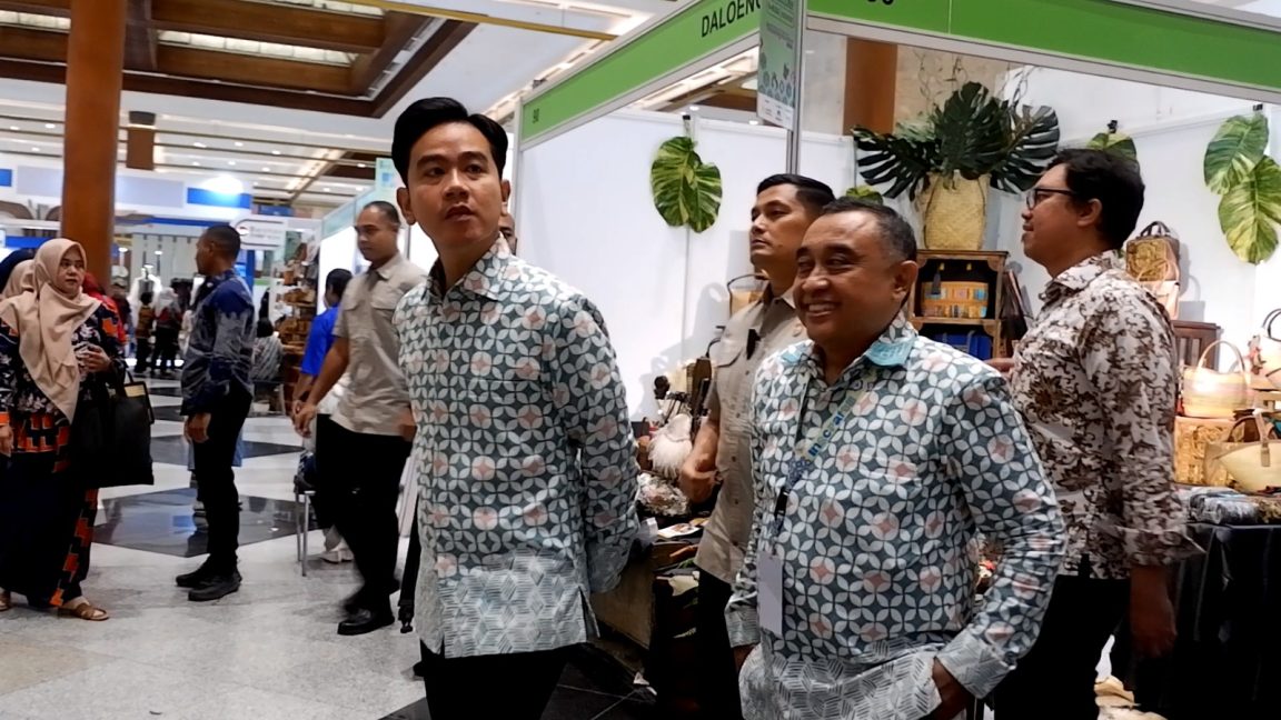 INACRAFT 2026 menegaskan peran perempuan dan kriya sebagai kekuatan ekonomi kreatif, didukung pemerintah dan ditinjau Wapres RI.