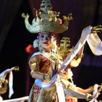 Sembilan gadis Lampung Utara buka Dialog Kebudayaan bersama Menbud Fadli Zon lewat Tari Bedayo Abung Siwo Migo, WBTB 2024.