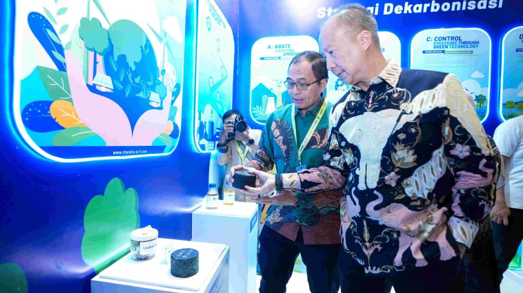 Simak cara menerapkan industri hijau melalui sertifikasi, efisiensi energi, dan standardisasi agar industri lebih efisien, kompetitif, dan ramah lingkungan.