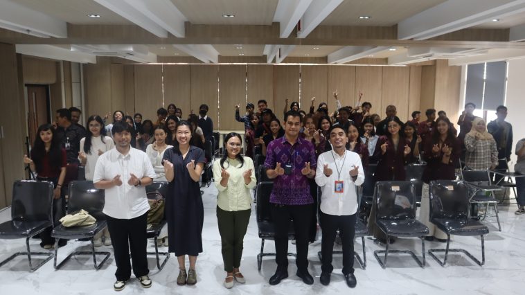 Kemenperin dorong IKM fesyen dan kriya lewat desain dan inovasi untuk tingkatkan daya saing serta tembus pasar global Indonesia.